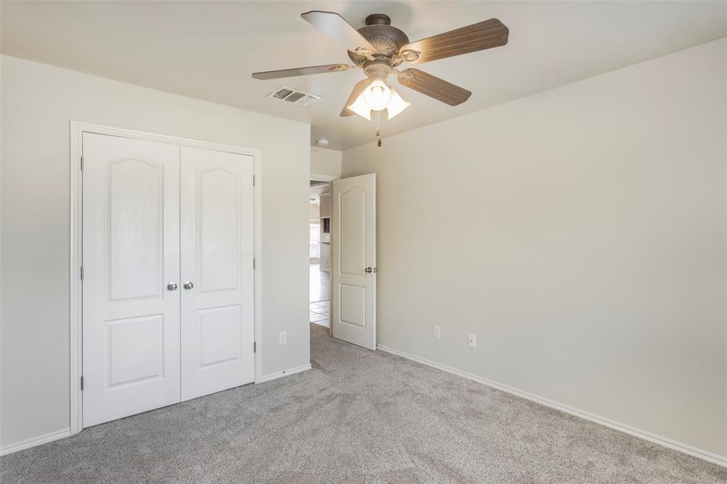 720 Hedgewood Drive Property Photo 11