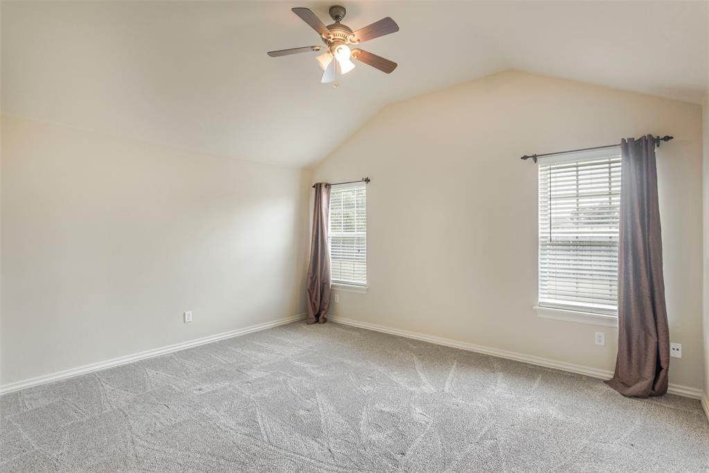 720 Hedgewood Drive Property Photo 26