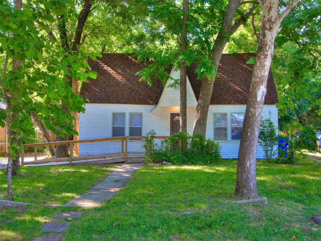 108 Keith Street Property Photo 3