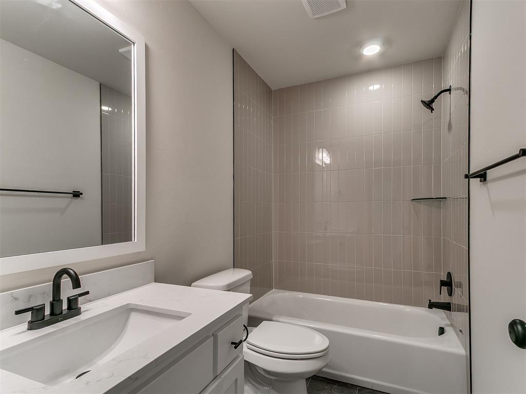 10173 Nw 100th Street Property Photo 11