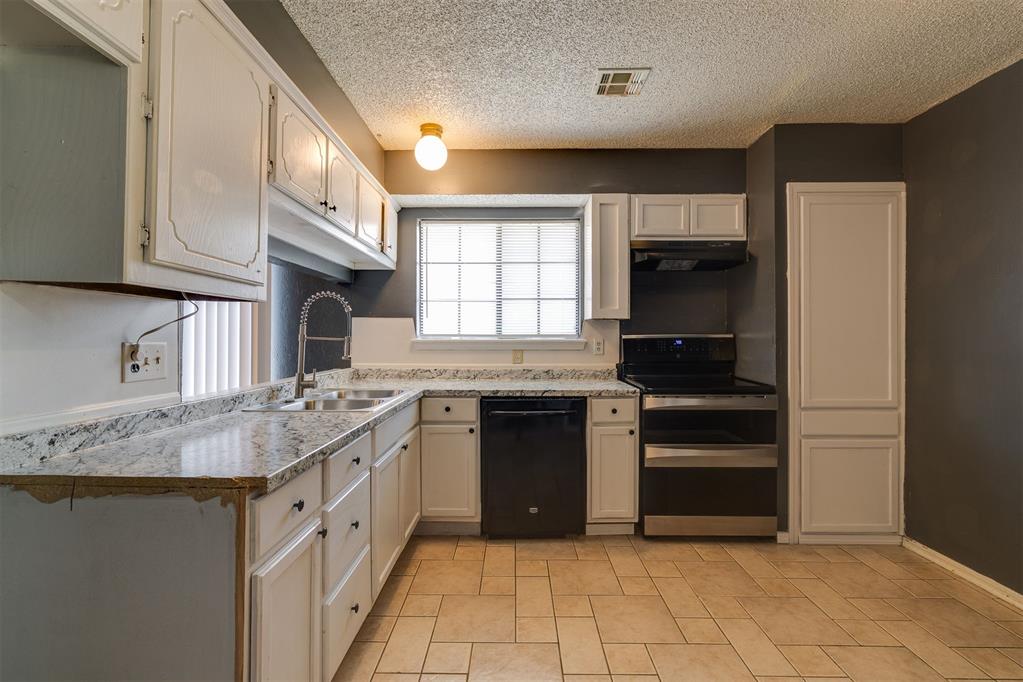 7740 Doris Drive Property Photo 18