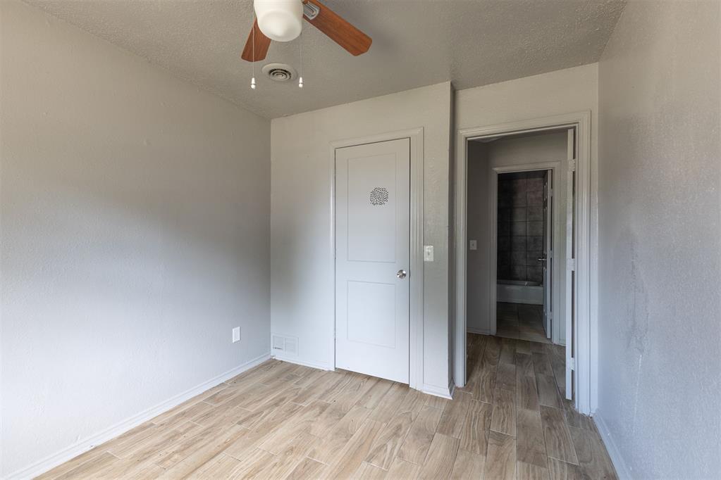 1500 Mcdonald Drive Property Photo 10