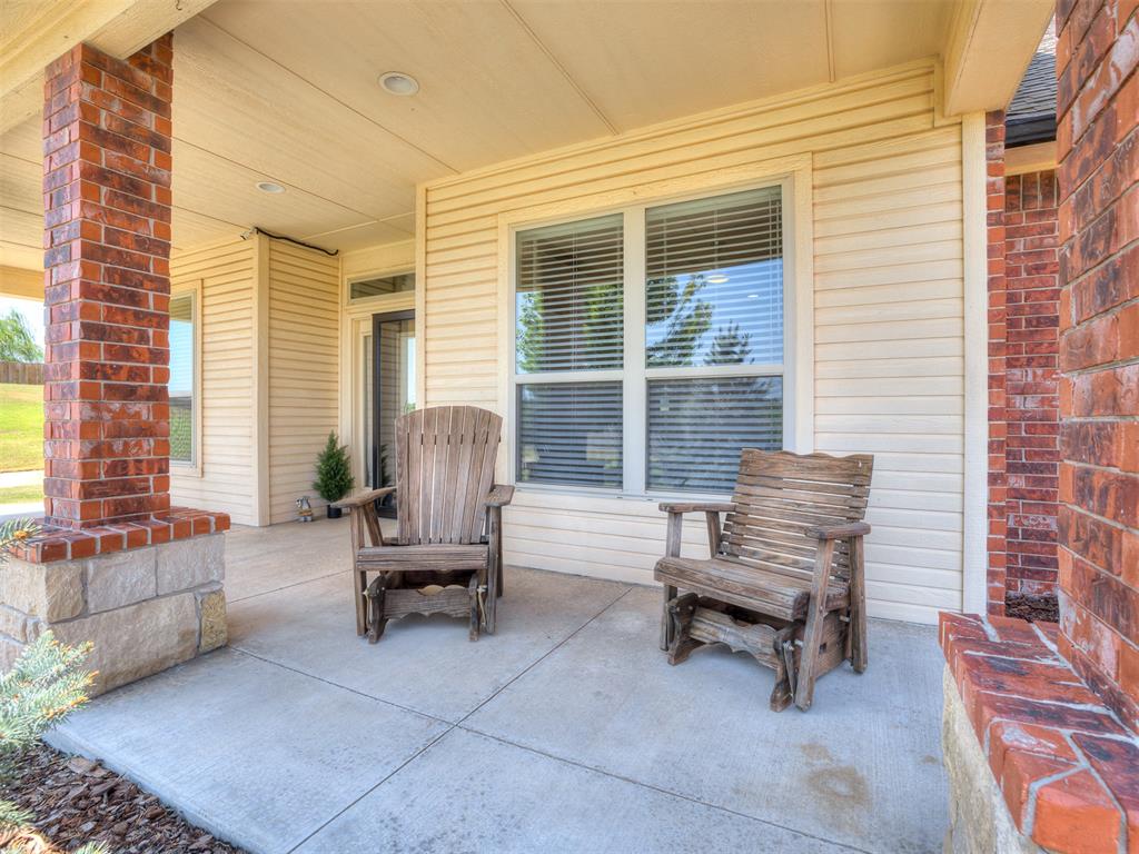 7701 Deer Meadow Drive Property Photo 4