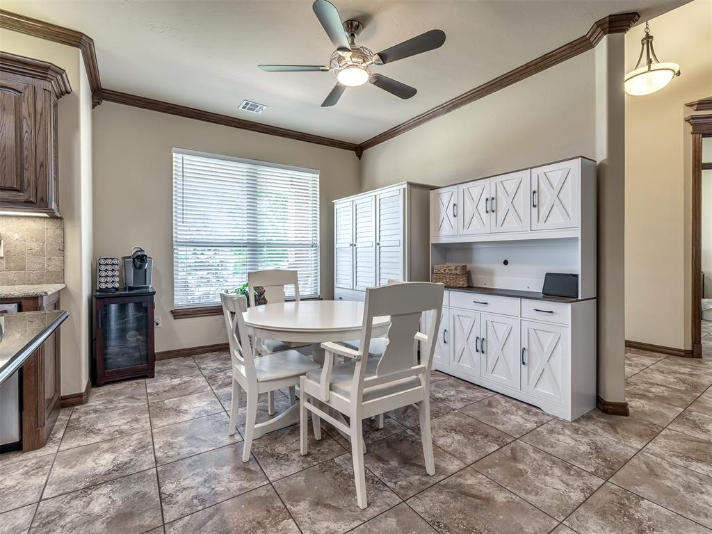 7701 Deer Meadow Drive Property Photo 12