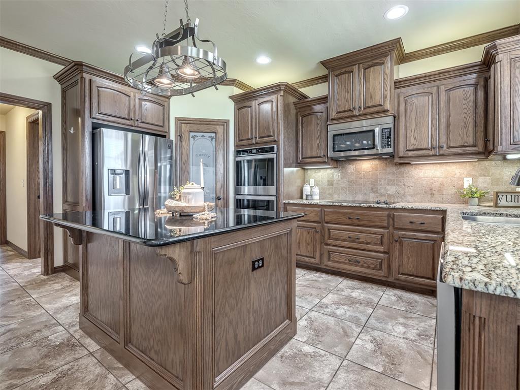 7701 Deer Meadow Drive Property Photo 15