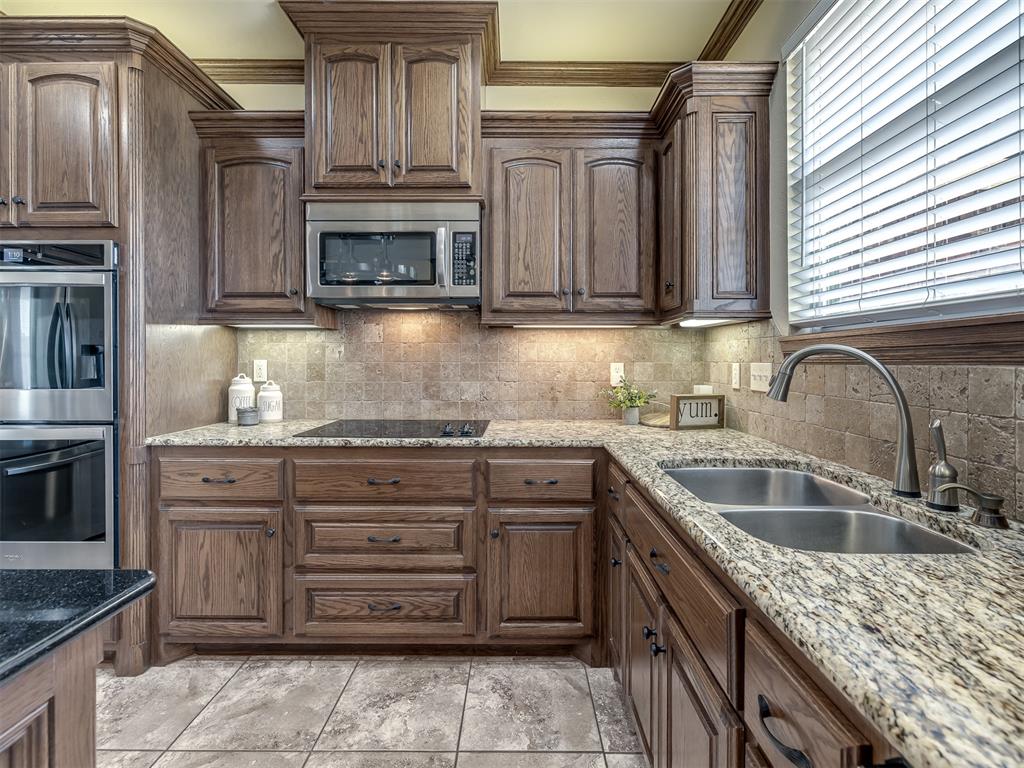 7701 Deer Meadow Drive Property Photo 16