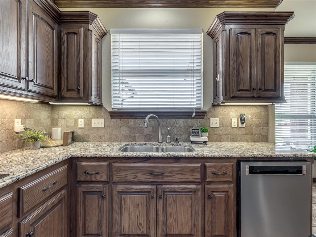 7701 Deer Meadow Drive Property Photo 17