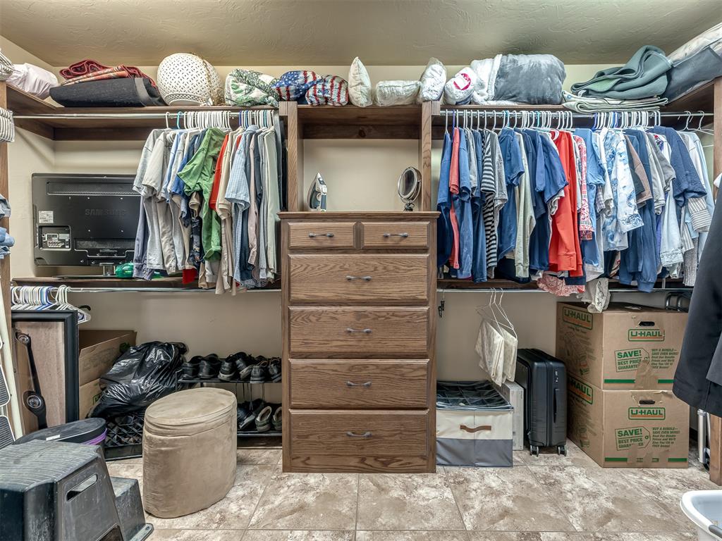 7701 Deer Meadow Drive Property Photo 28