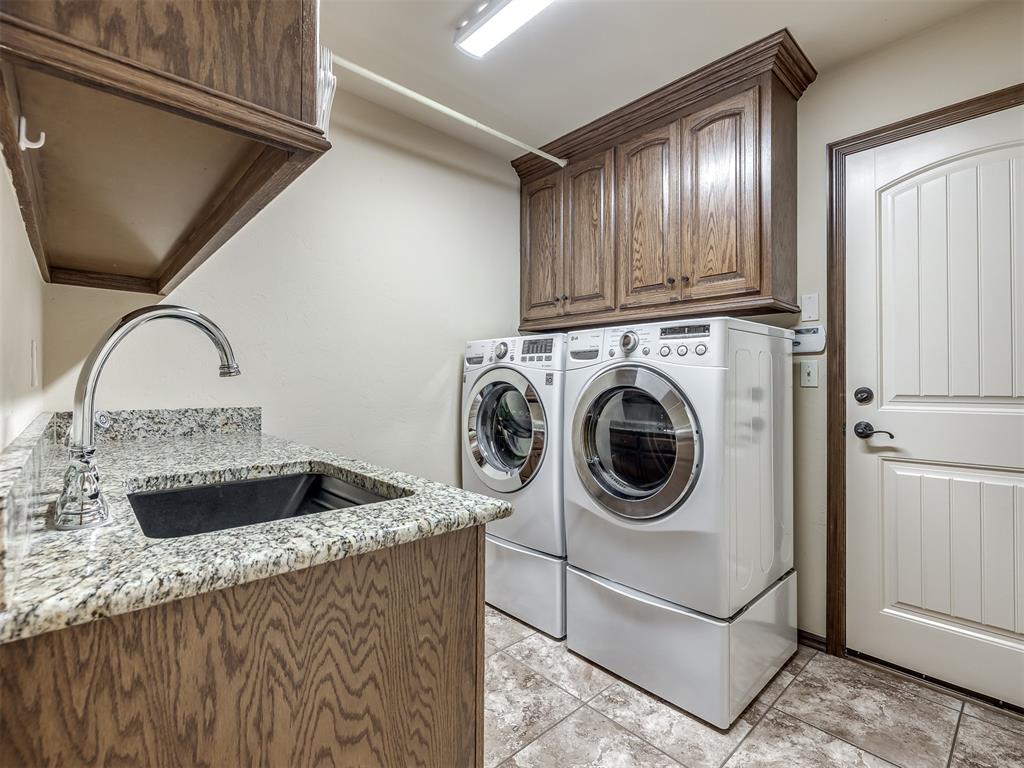 7701 Deer Meadow Drive Property Photo 37