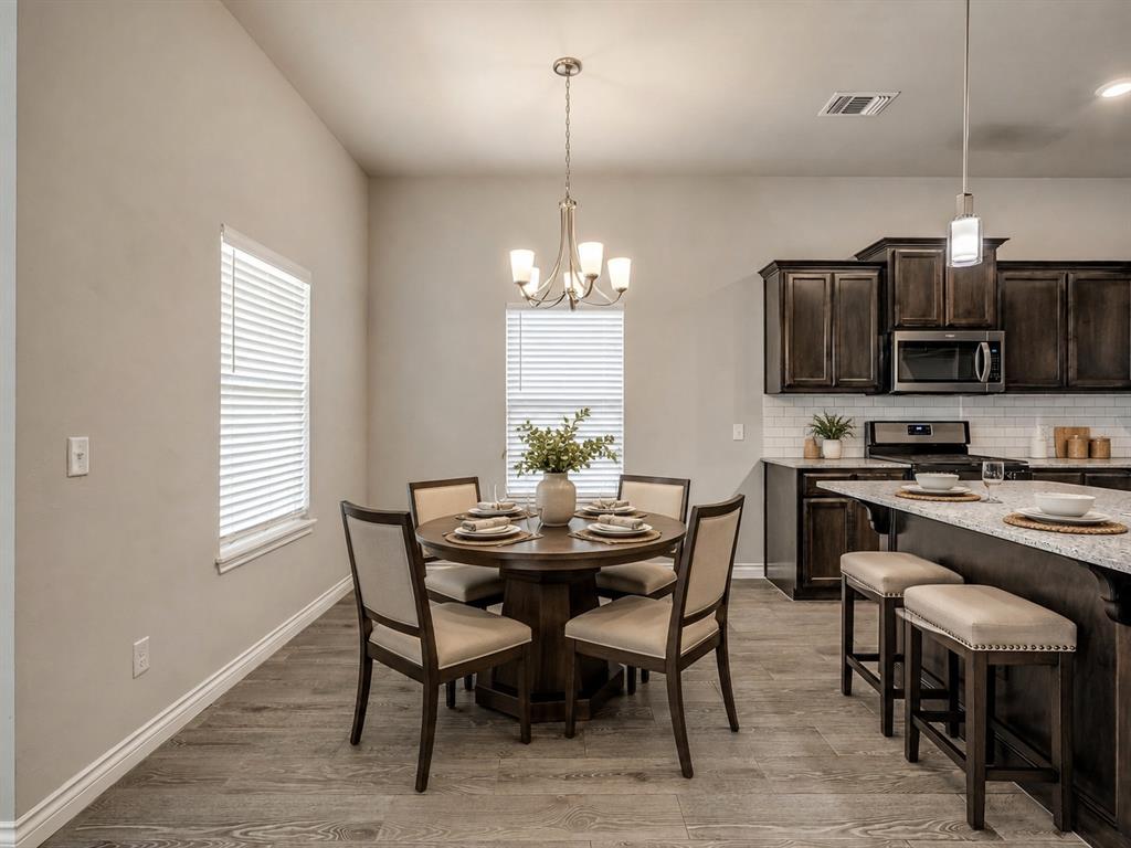 612 Blue Fish Court Property Photo 10