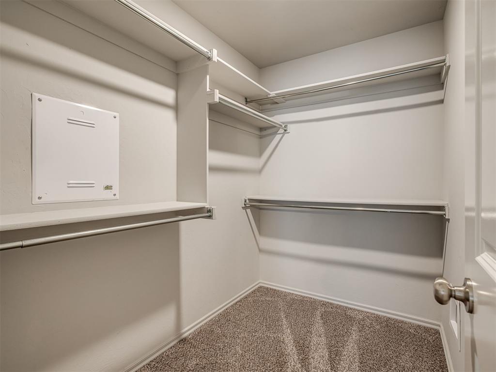 612 Blue Fish Court Property Photo 22