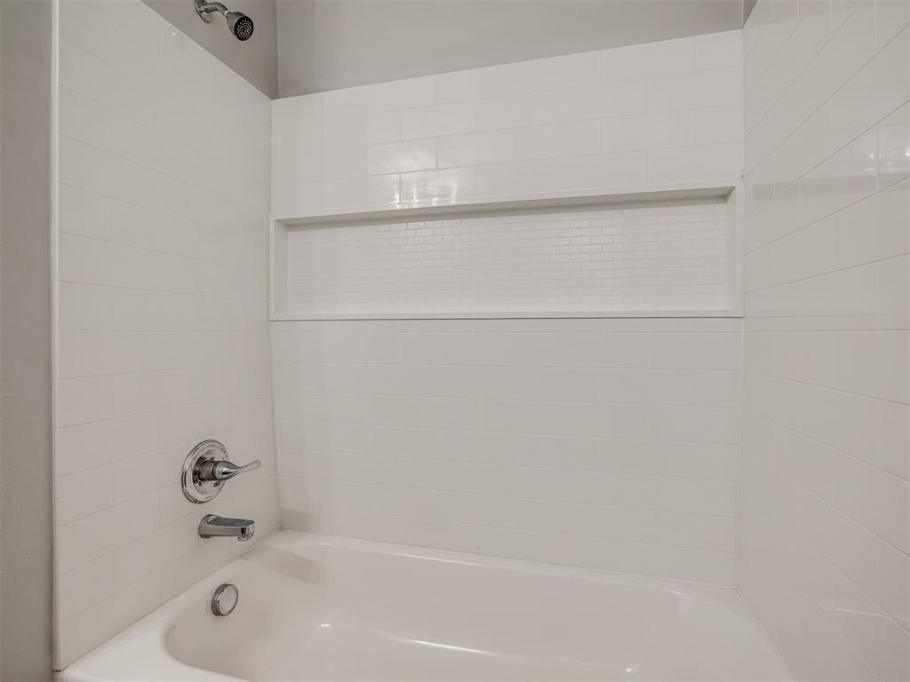 612 Blue Fish Court Property Photo 26