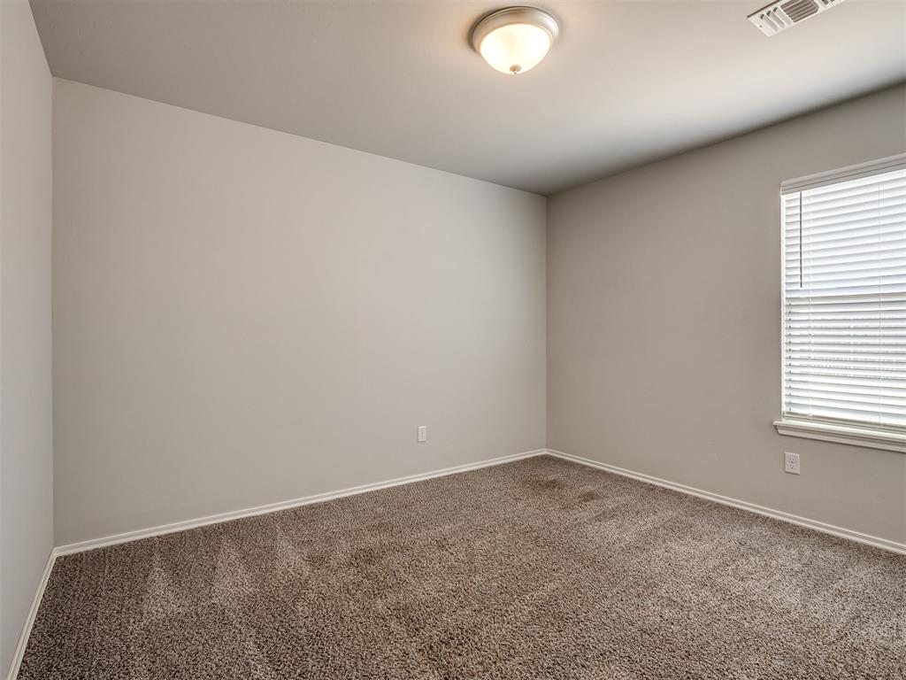 612 Blue Fish Court Property Photo 34