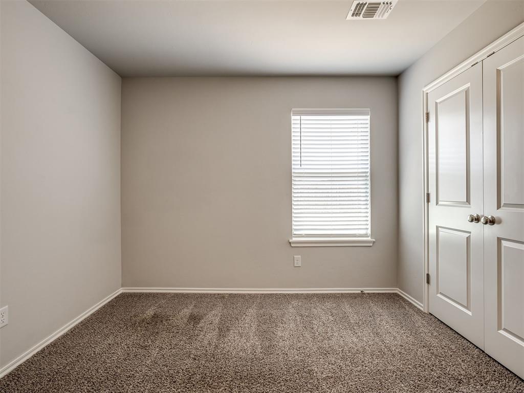 612 Blue Fish Court Property Photo 35