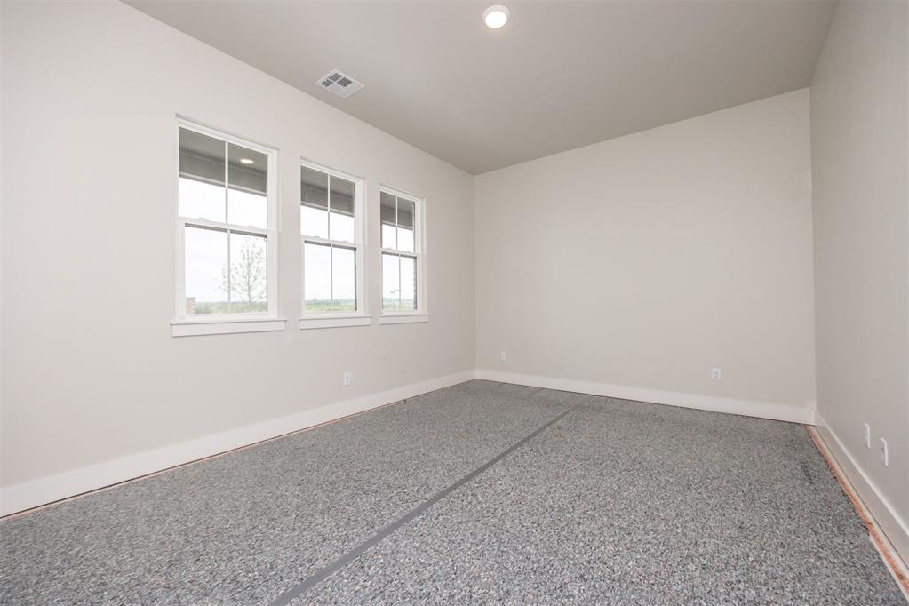 2920 Edgefield Lane Property Photo 21