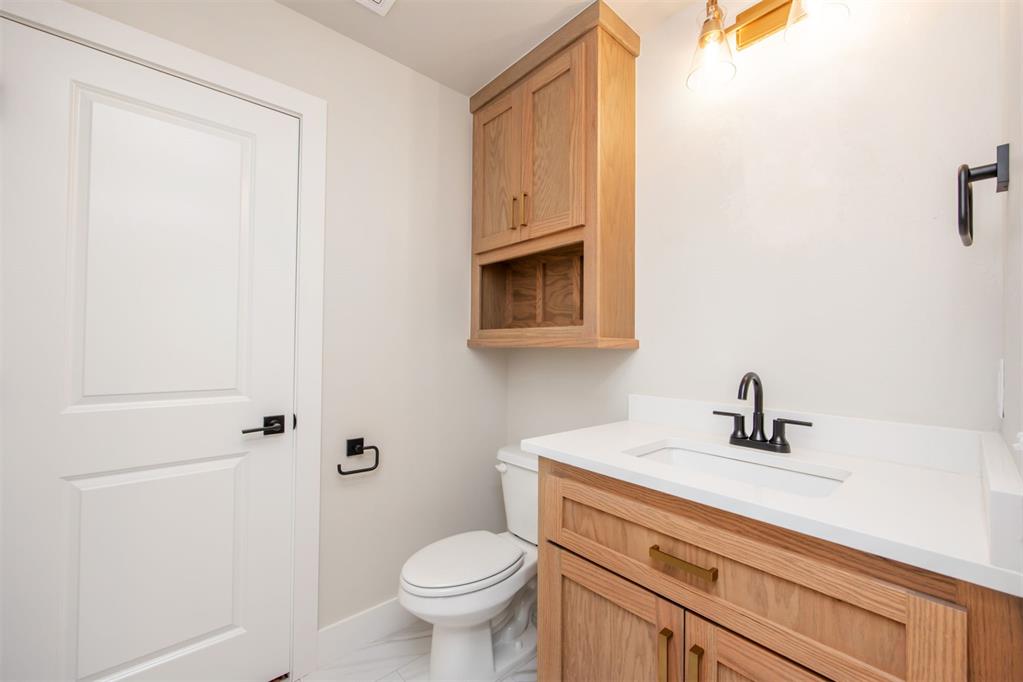 2920 Edgefield Lane Property Photo 37
