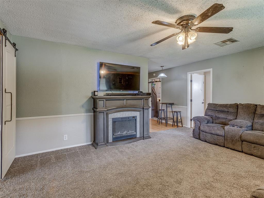 2 Clearpond Lane Property Photo 7
