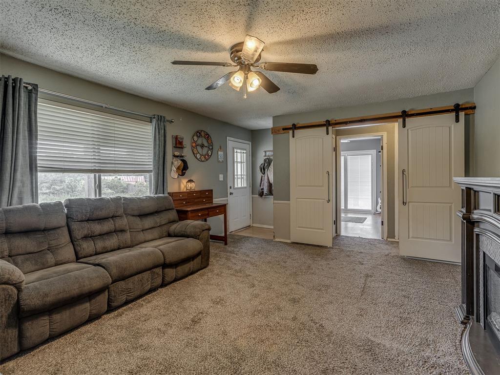 2 Clearpond Lane Property Photo 10