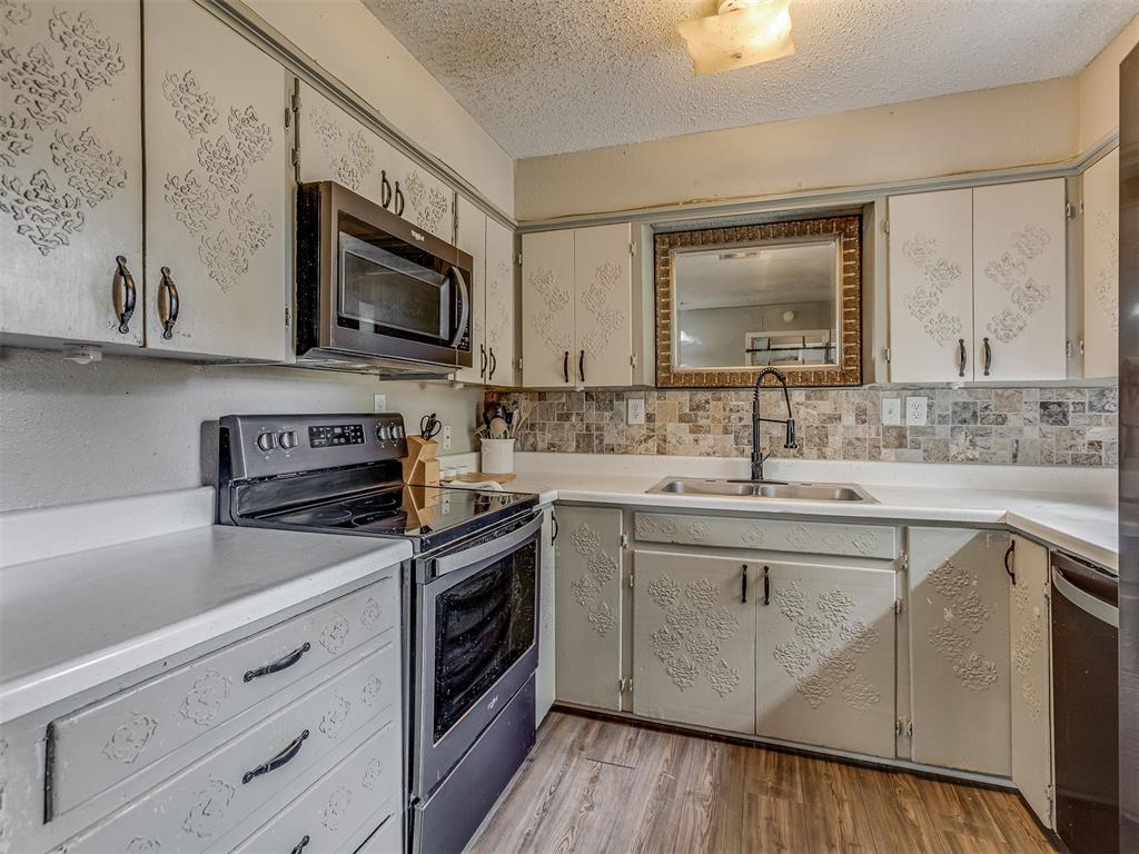 2 Clearpond Lane Property Photo 12