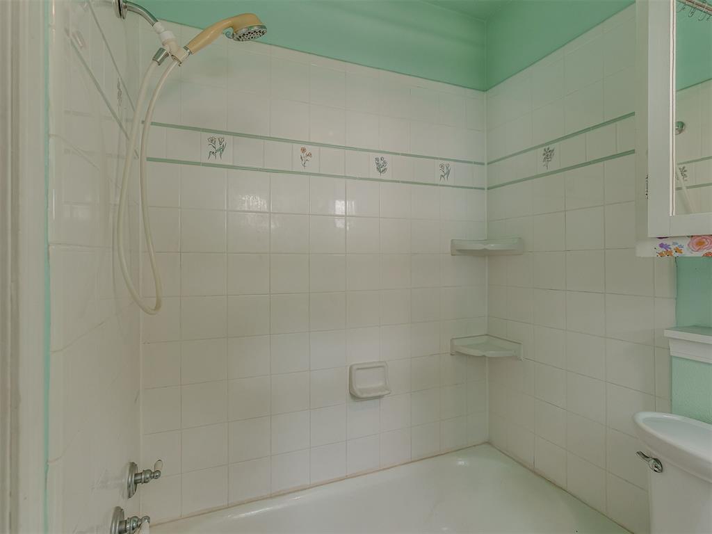 2 Clearpond Lane Property Photo 21