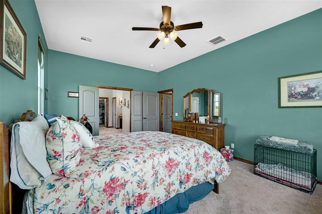 1243216 Property Photo 25
