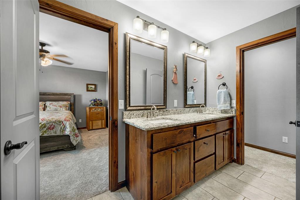 1243216 Property Photo 32