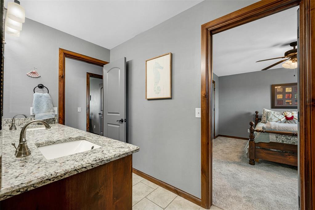 1243216 Property Photo 33