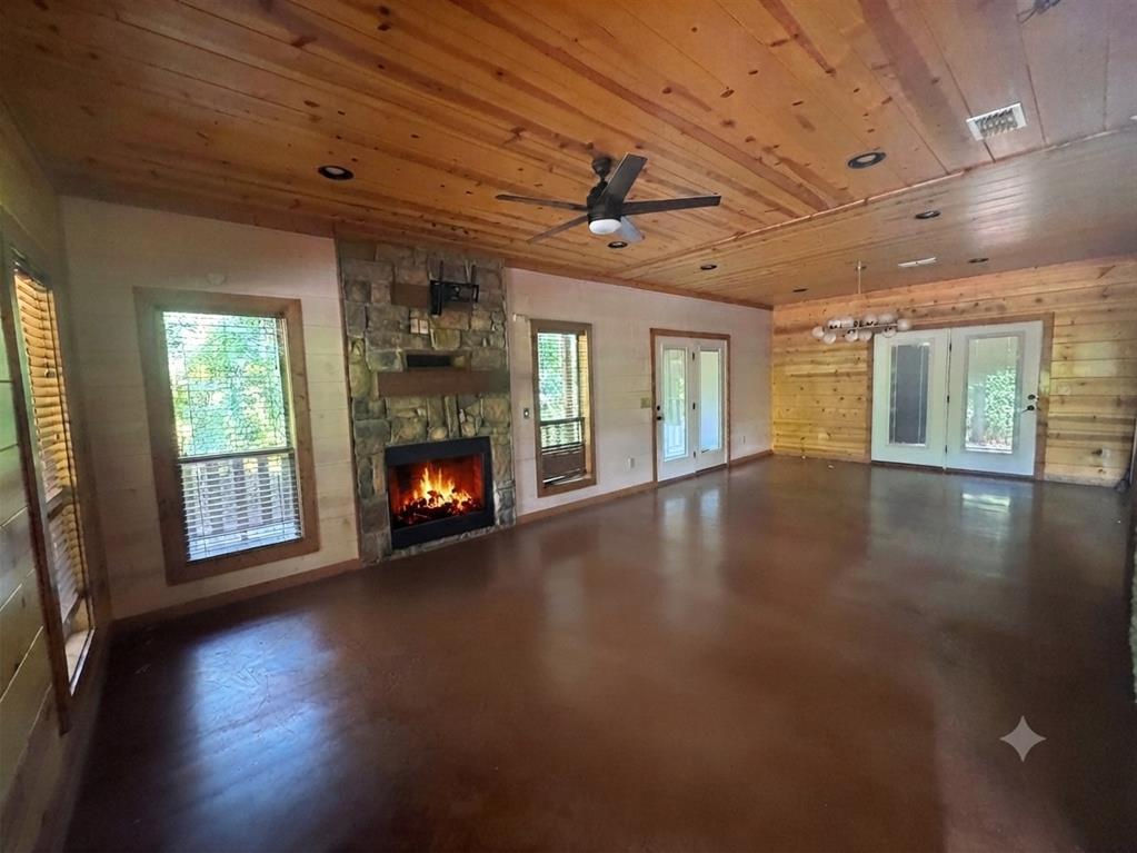 256 Green Briar Trail Property Photo 4