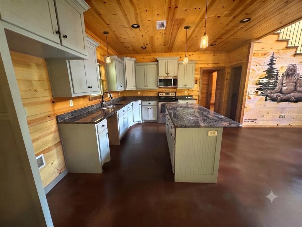 256 Green Briar Trail Property Photo 12