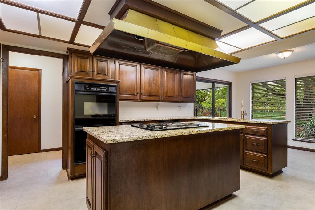 2940 Browne Stone Road Property Photo 17