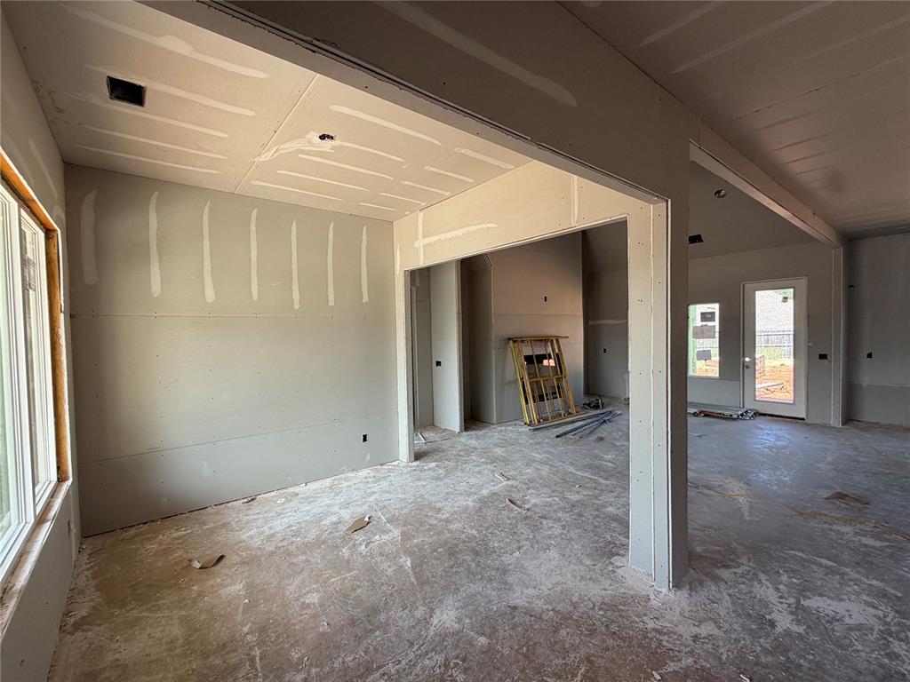 3109 Basanova Drive Property Photo 4