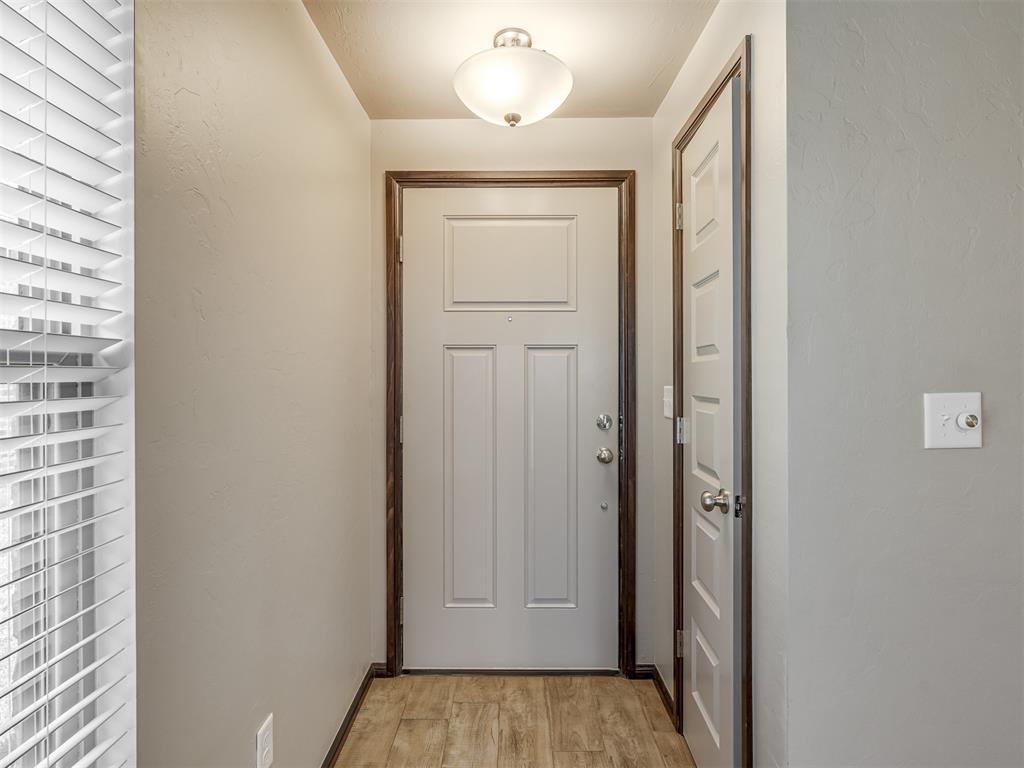 611 Red Cedar Way Property Photo 3