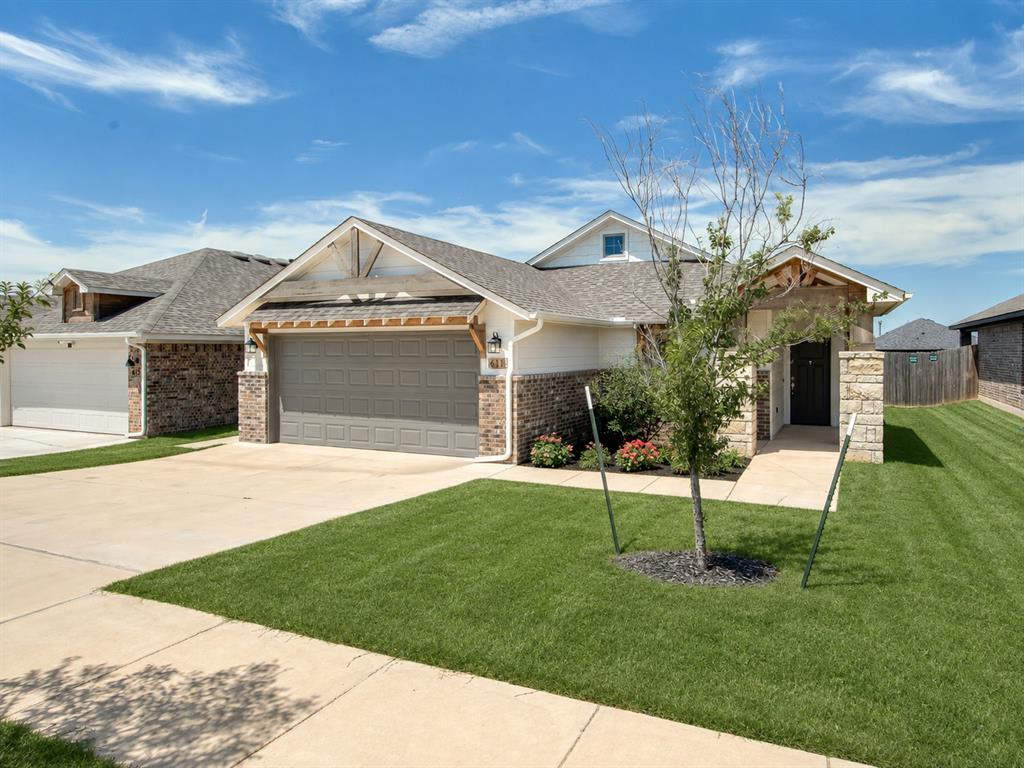 611 Red Cedar Way Property Photo 13