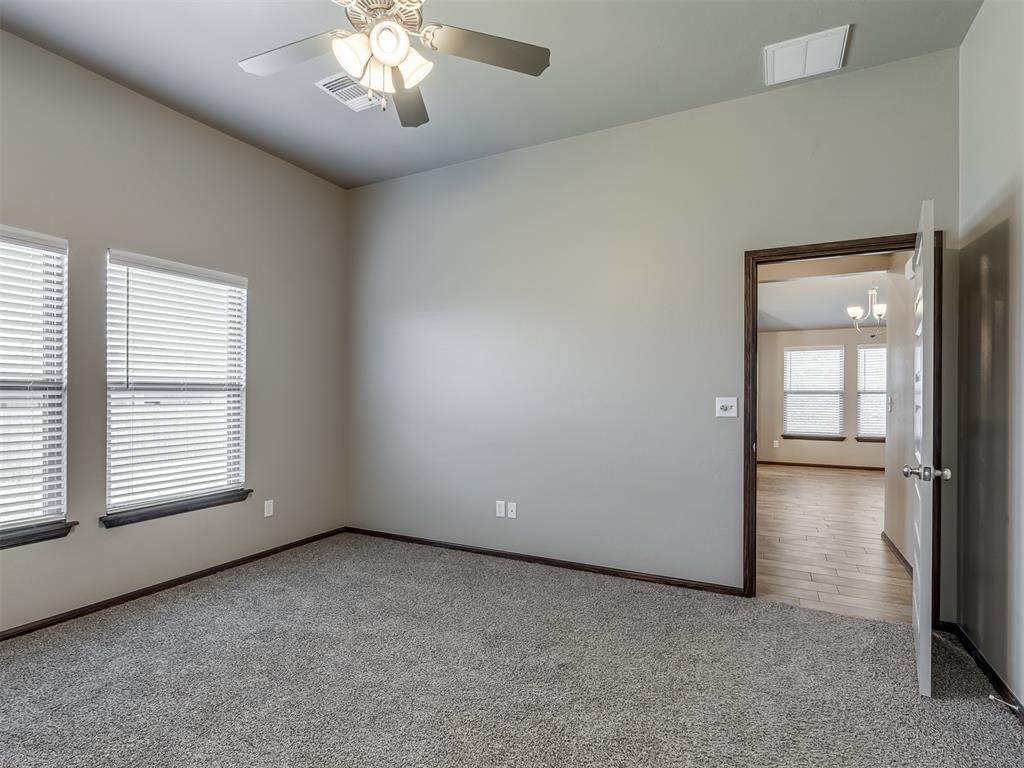 611 Red Cedar Way Property Photo 25