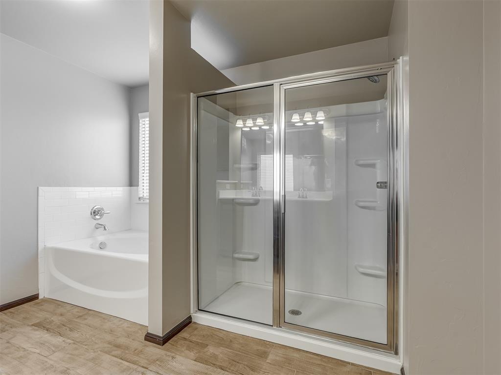 611 Red Cedar Way Property Photo 28