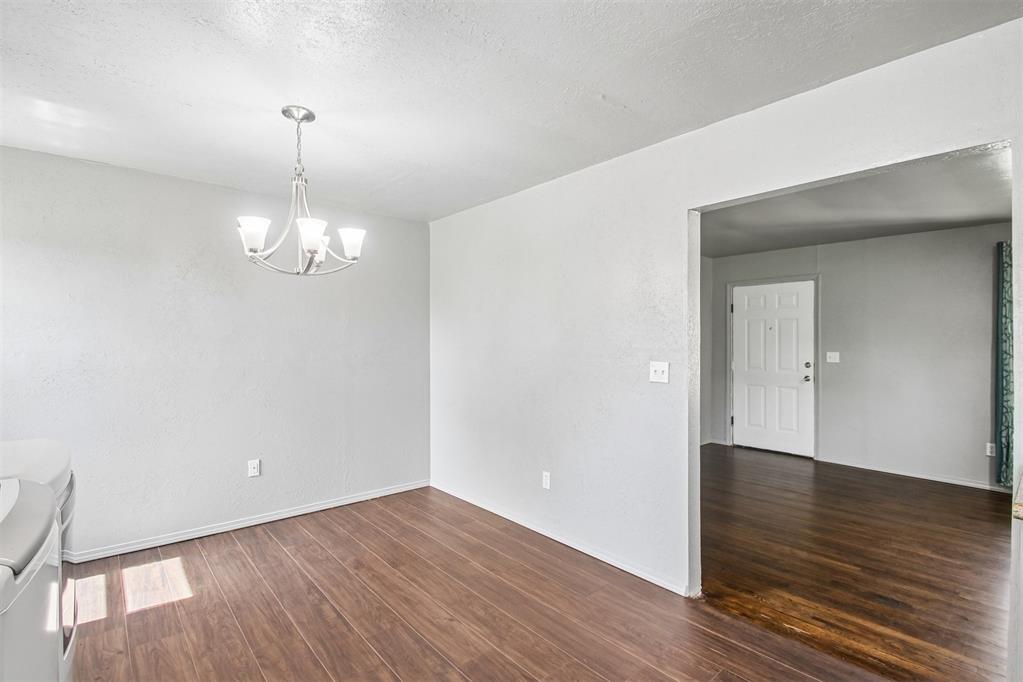804 N Santa Fe Avenue Property Photo 11