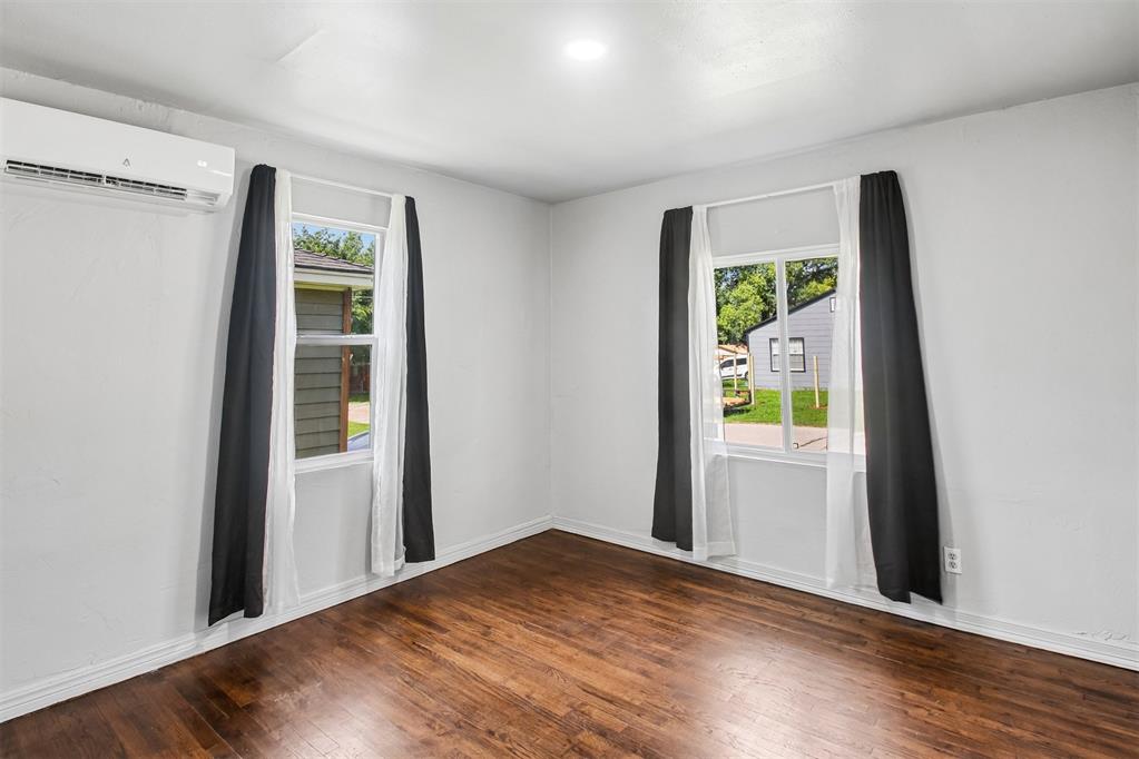 804 N Santa Fe Avenue Property Photo 21