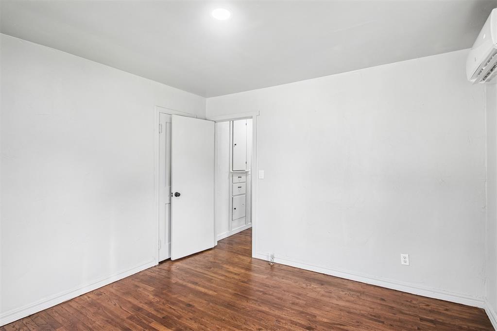 804 N Santa Fe Avenue Property Photo 22