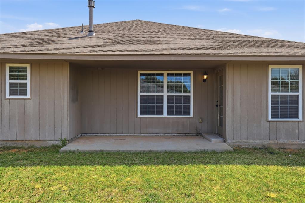 909 Cimarron Creek Drive Property Photo 29