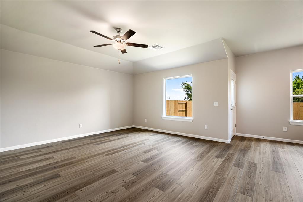 1513 Crimson Lake Boulevard Property Photo 2