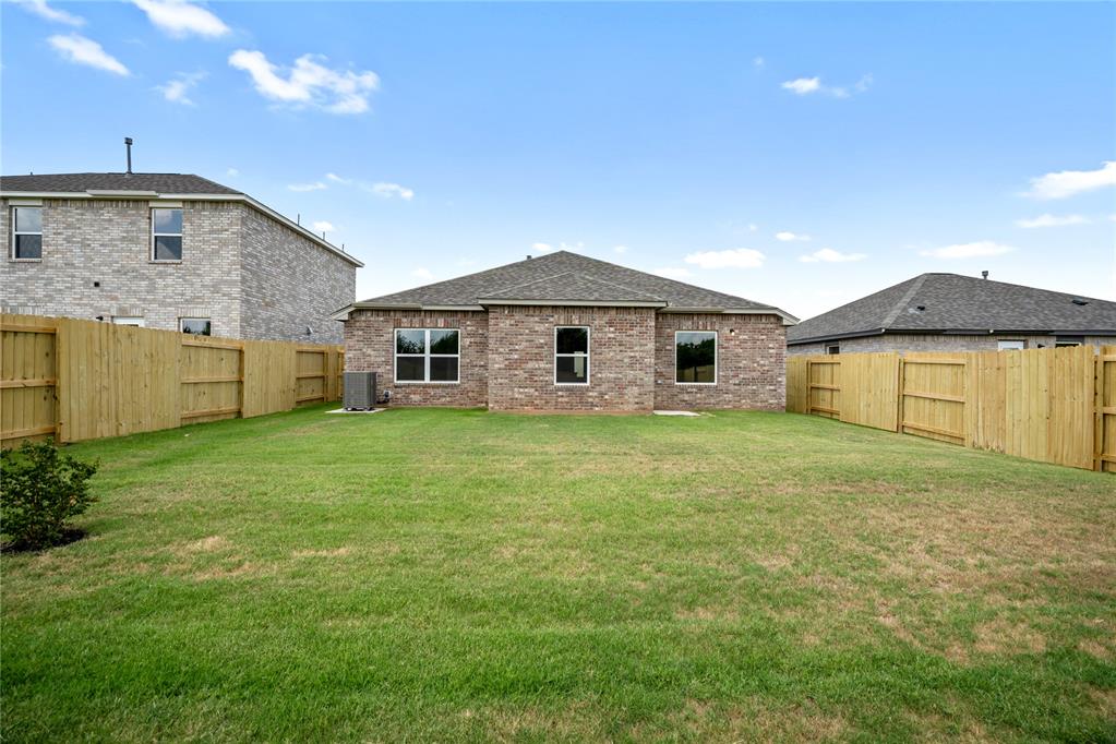1513 Crimson Lake Boulevard Property Photo 8