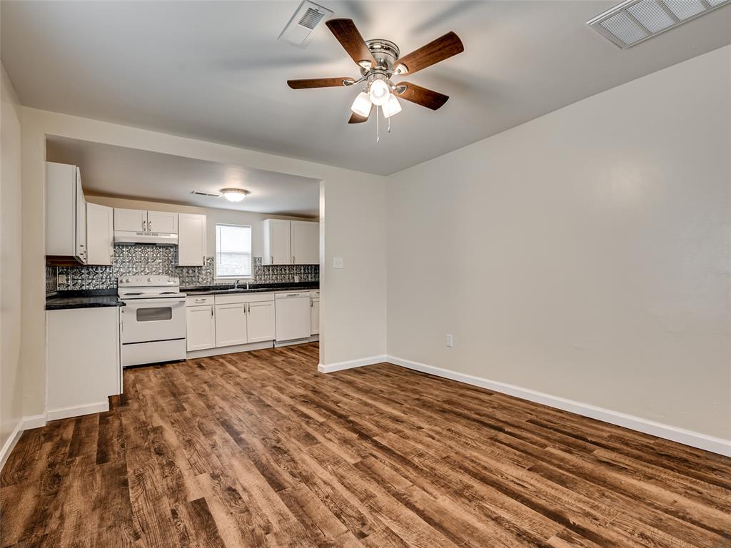 1823 N Louisa Avenue Property Photo 13