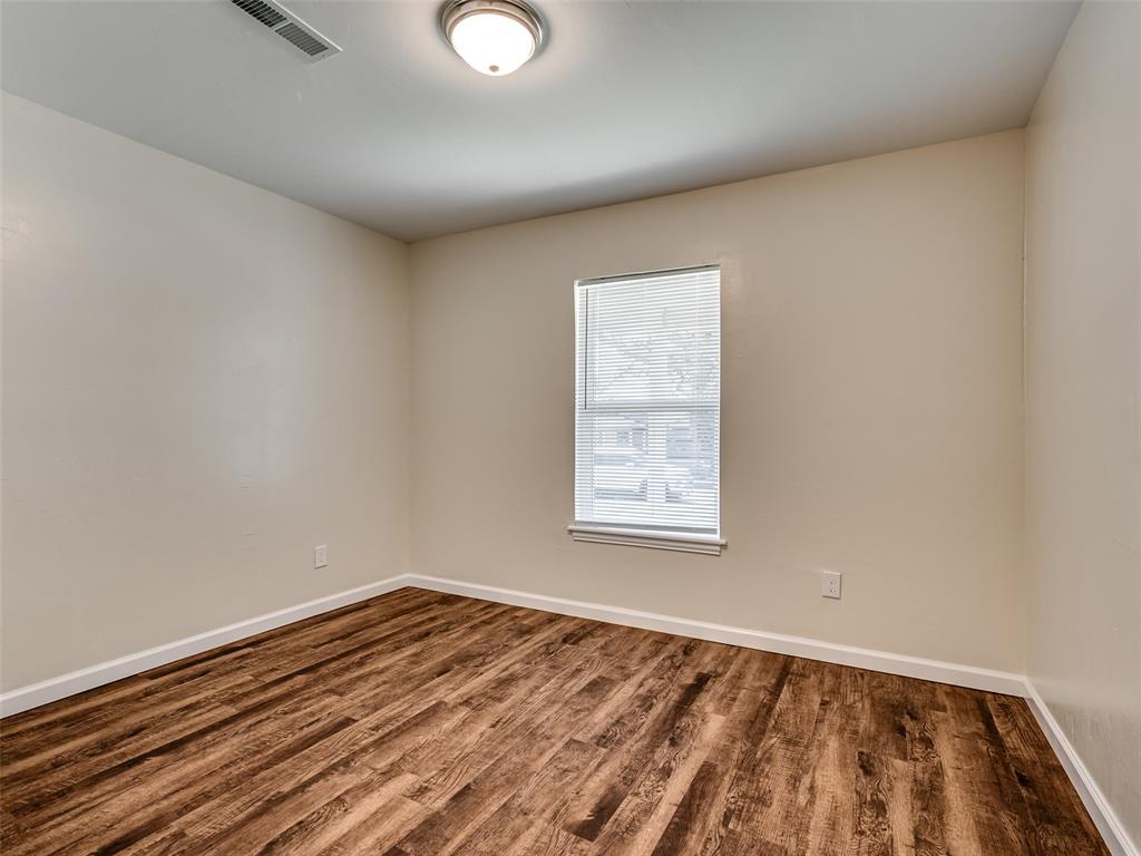 1823 N Louisa Avenue Property Photo 14