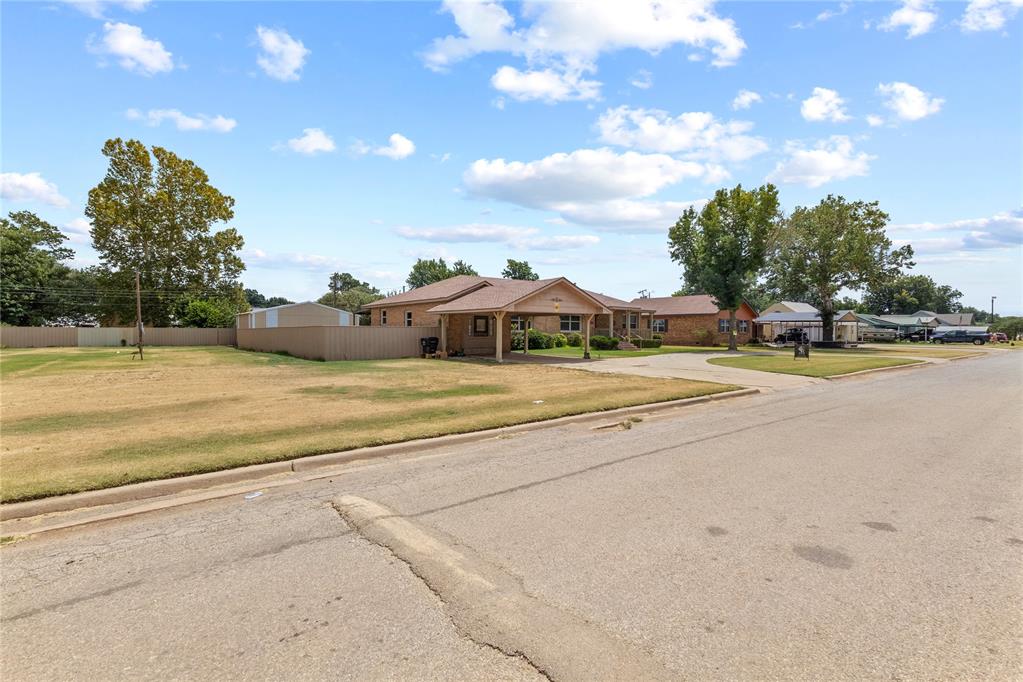 502 3rd Street Property Photo 1