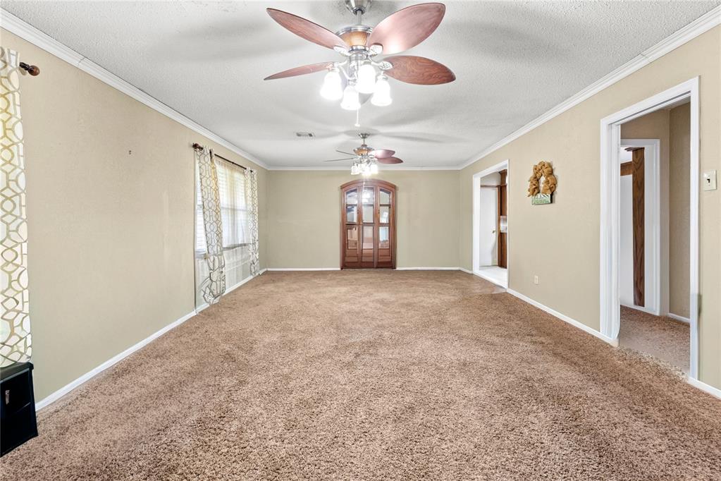 502 3rd Street Property Photo 6