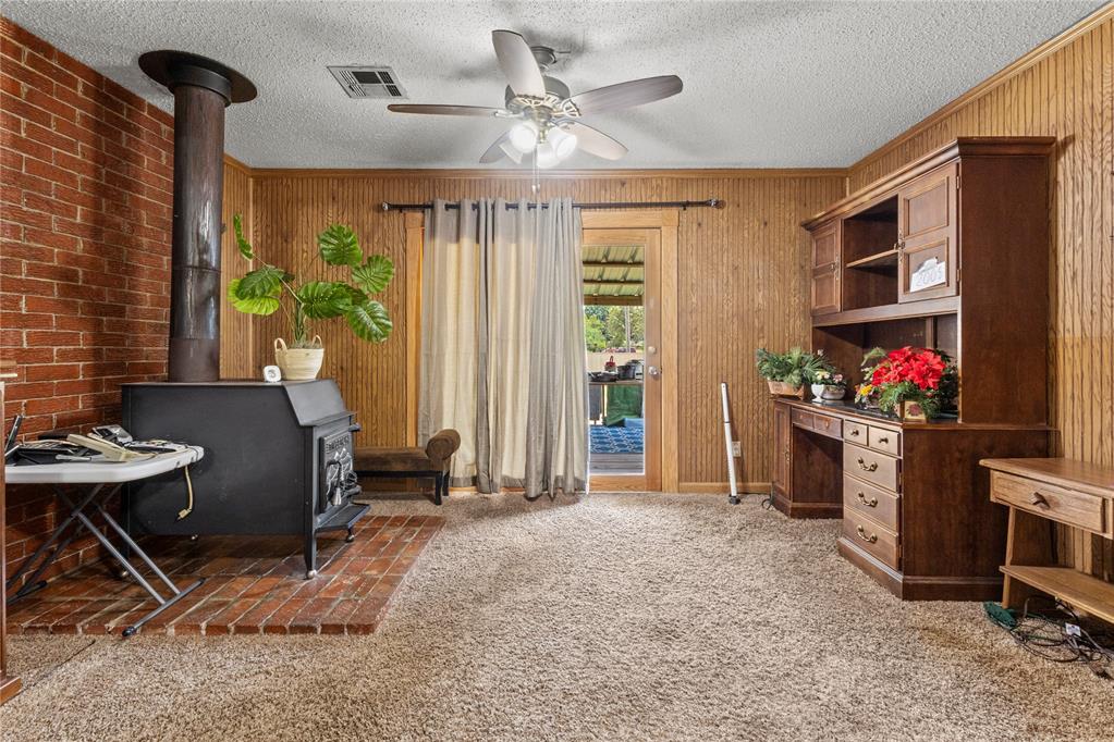 502 3rd Street Property Photo 10