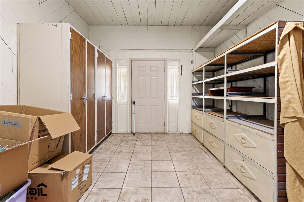502 3rd Street Property Photo 23