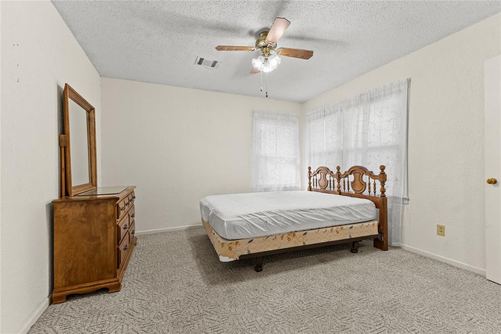 502 3rd Street Property Photo 26