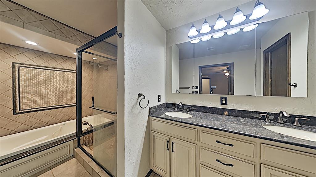 3905 Regatta Road Property Photo 11
