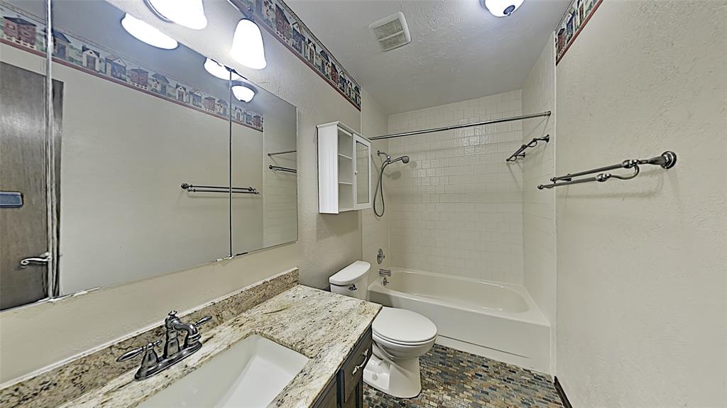 3905 Regatta Road Property Photo 13